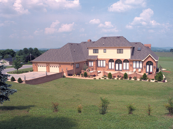 Traditional Plan with 4144 Sq. Ft., 4 Bedrooms, 5 Bathrooms, 2 Car Garage Picture 3
