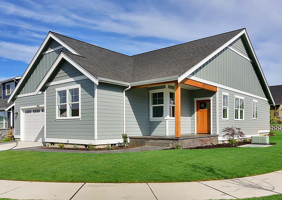Craftsman, Traditional Plan with 1852 Sq. Ft., 3 Bedrooms, 2 Bathrooms, 2 Car Garage Elevation