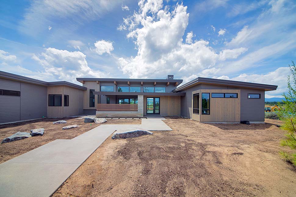 Contemporary, Modern Plan with 3338 Sq. Ft., 3 Bedrooms, 4 Bathrooms, 3 Car Garage Picture 7