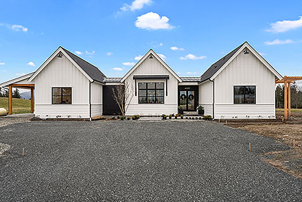 Contemporary Farmhouse Elevation of Plan 43655