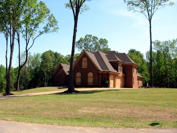 Country, European Plan with 4204 Sq. Ft., 3 Bedrooms, 3 Bathrooms, 3 Car Garage Picture 4