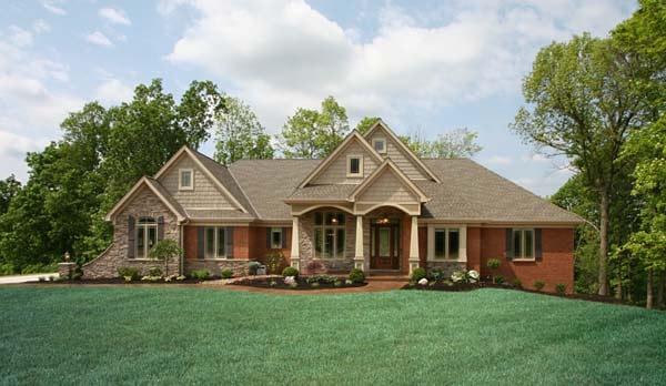 Craftsman Plan with 4483 Sq. Ft., 4 Bedrooms, 3 Bathrooms, 3 Car Garage Picture 8