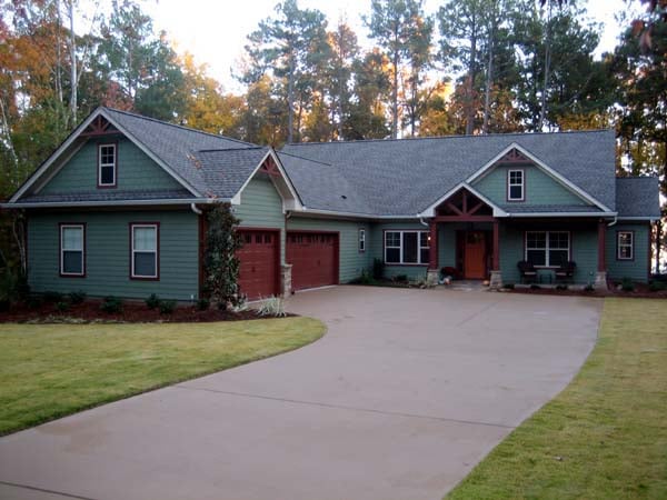 Craftsman Style House Plan 50223 with 2297 Sq Ft, 3 Bed, 2 Bath, 1 Half