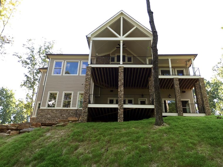 Craftsman Farmhouse Rear Elevation of Plan 50257