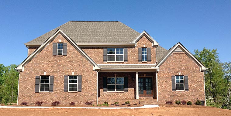 Traditional Plan with 2270 Sq. Ft., 4 Bedrooms, 4 Bathrooms, 3 Car Garage Elevation