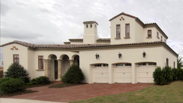 Mediterranean Plan with 6493 Sq. Ft., 6 Bedrooms, 7 Bathrooms, 3 Car Garage Picture 8