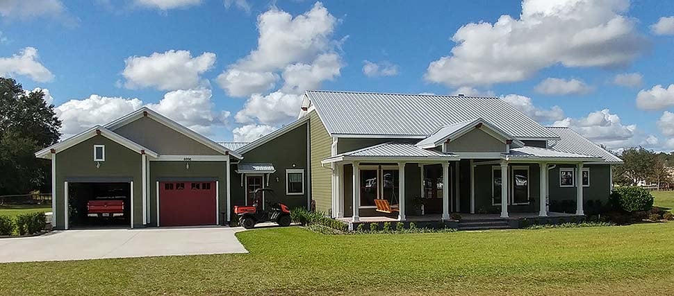 Country, Ranch, Southern Plan with 3100 Sq. Ft., 3 Bedrooms, 3 Bathrooms, 2 Car Garage Elevation