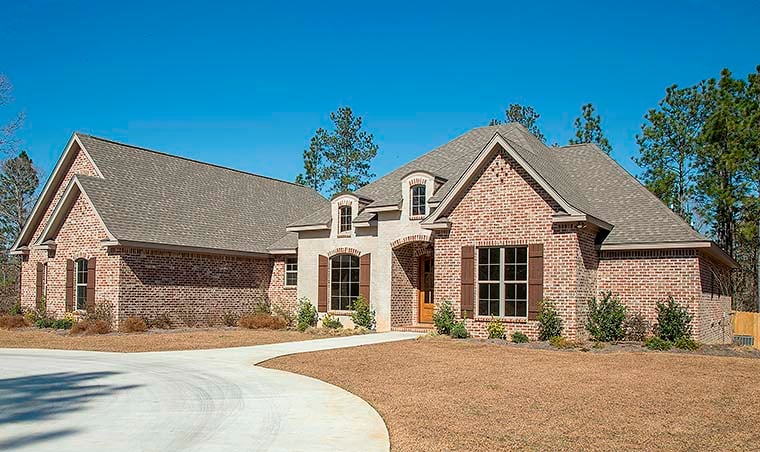 Country, European, French Country Plan with 3287 Sq. Ft., 4 Bedrooms, 4 Bathrooms, 2 Car Garage Picture 6