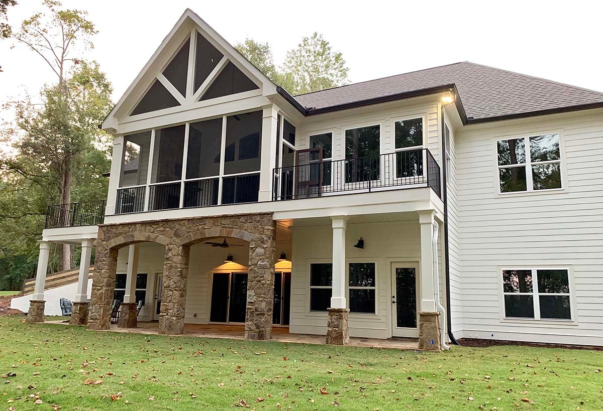 Craftsman Farmhouse Southern Rear Elevation of Plan 52024