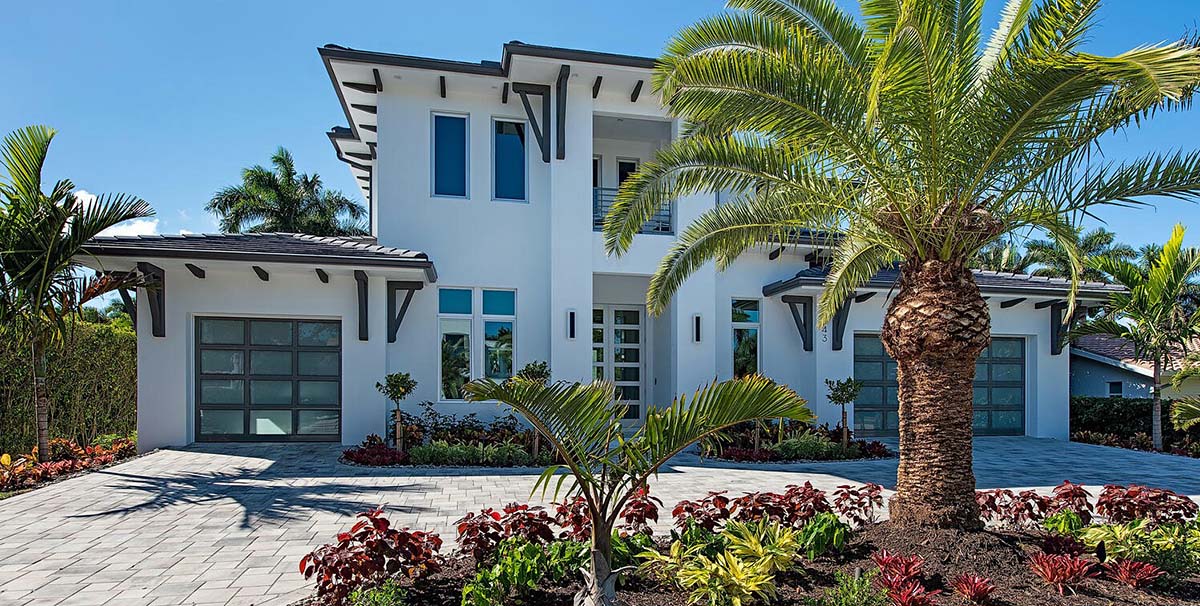 Coastal, Contemporary Plan with 4600 Sq. Ft., 4 Bedrooms, 5 Bathrooms, 3 Car Garage Picture 2