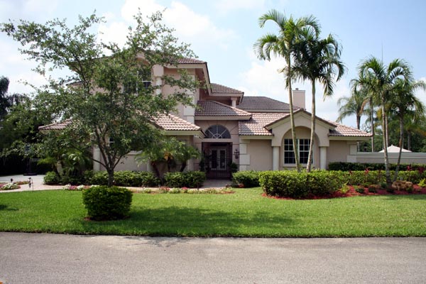 Florida Plan with 5388 Sq. Ft., 6 Bedrooms, 6 Bathrooms, 3 Car Garage Picture 3