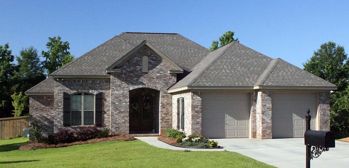 Country, European, French Country Plan with 1600 Sq. Ft., 3 Bedrooms, 2 Bathrooms, 2 Car Garage Picture 2