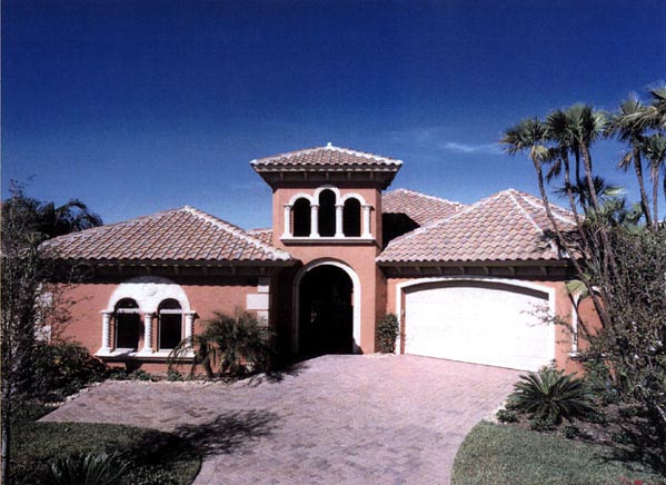 Florida, One-Story Plan with 2667 Sq. Ft., 3 Bedrooms, 4 Bathrooms, 2 Car Garage Elevation
