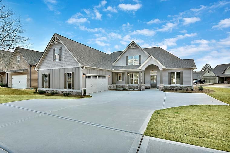 Cottage, Craftsman, Traditional Plan with 2485 Sq. Ft., 4 Bedrooms, 4 Bathrooms, 2 Car Garage Picture 3