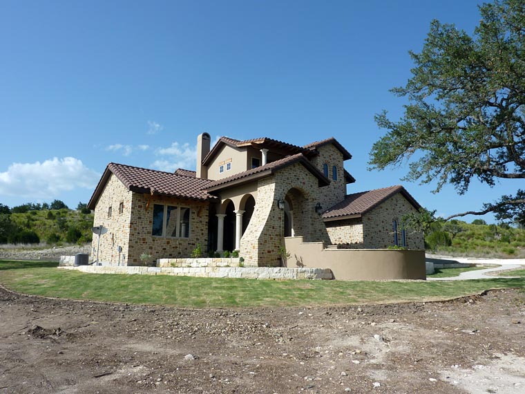 Mediterranean, Tuscan Plan with 3691 Sq. Ft., 4 Bedrooms, 4 Bathrooms, 3 Car Garage Picture 17