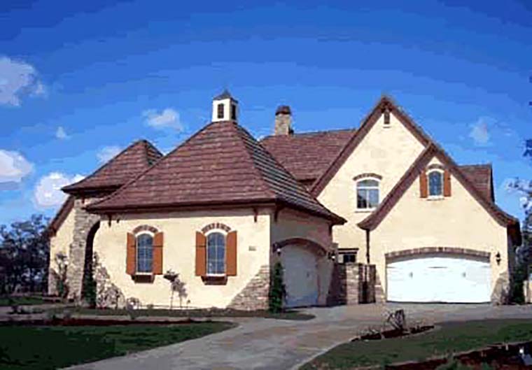 Southern Plan with 4629 Sq. Ft., 4 Bedrooms, 5 Bathrooms, 4 Car Garage Picture 6