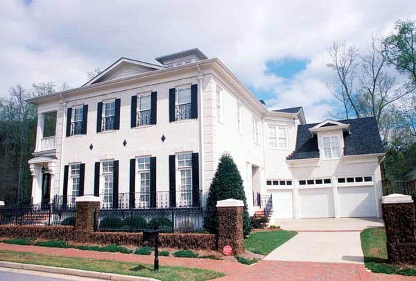 Colonial, Greek Revival Plan with 5203 Sq. Ft., 4 Bedrooms, 5 Bathrooms, 2 Car Garage Picture 5