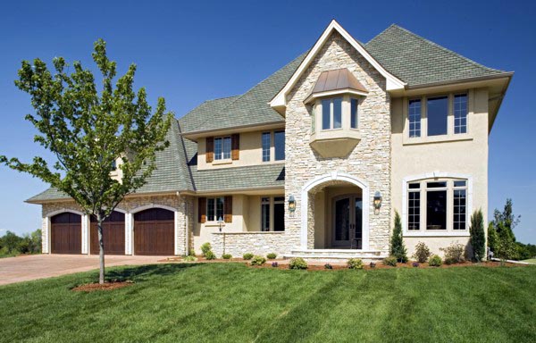 Traditional Plan with 4587 Sq. Ft., 5 Bedrooms, 5 Bathrooms, 3 Car Garage Elevation