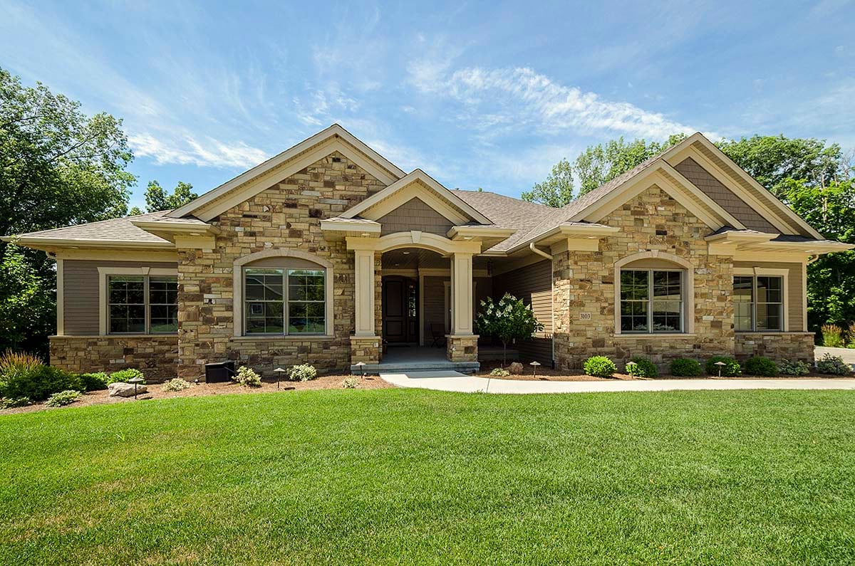 Country, Craftsman, Ranch, Traditional Plan with 4406 Sq. Ft., 5 Bedrooms, 5 Bathrooms, 4 Car Garage Elevation