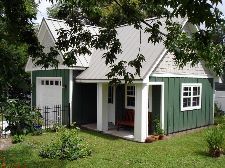 Craftsman, Ranch, Traditional Plan, 1 Car Garage Picture 3