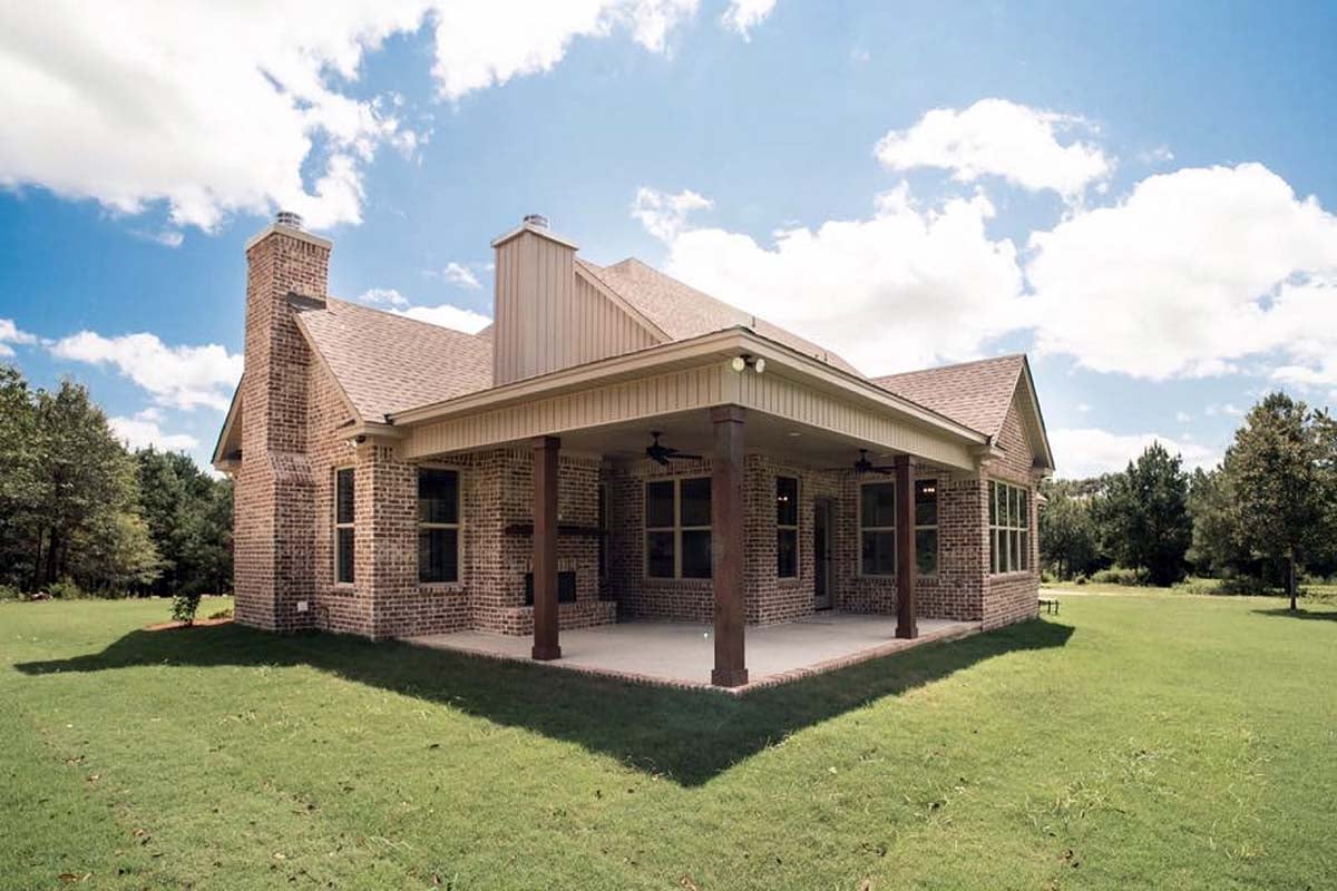 Farmhouse, Ranch, Traditional Plan with 2758 Sq. Ft., 4 Bedrooms, 3 Bathrooms, 2 Car Garage Rear Elevation