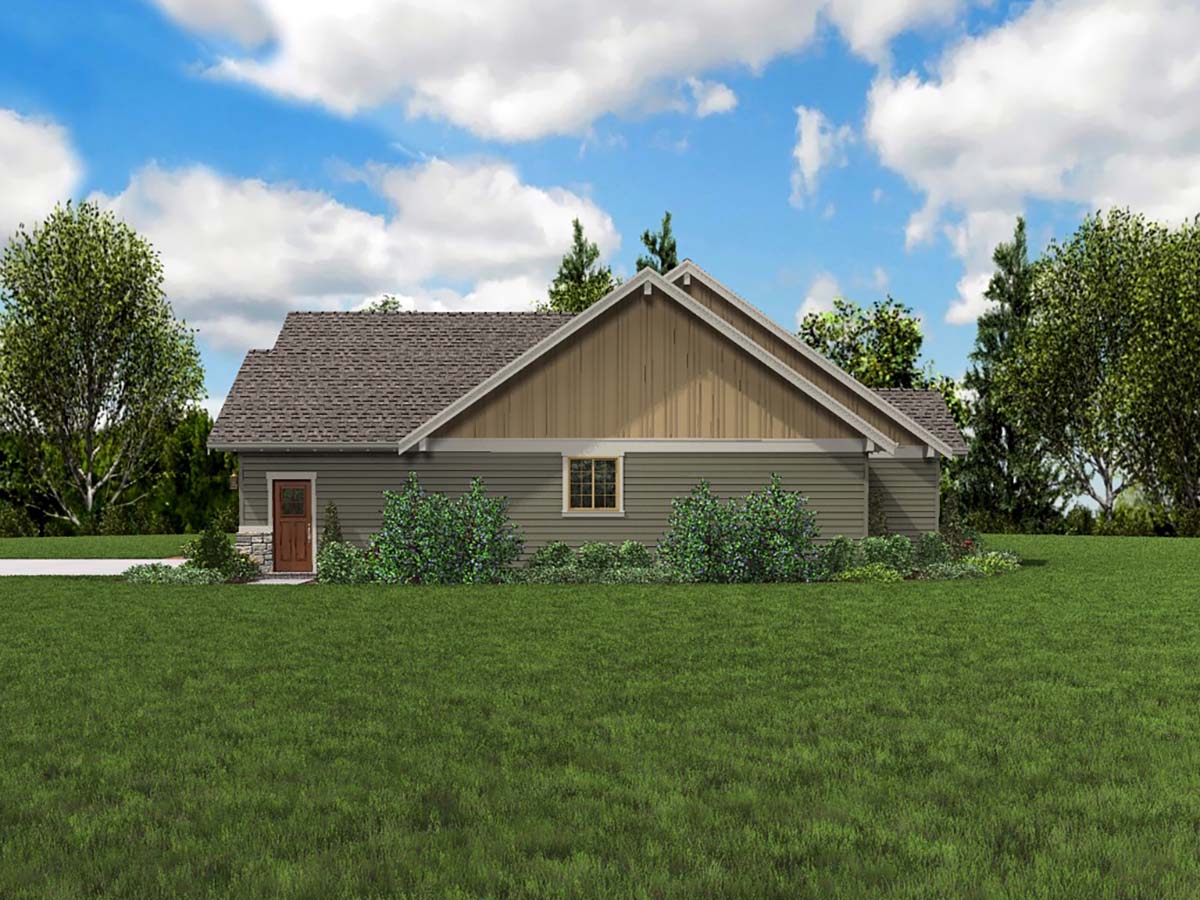 Craftsman Plan with 2368 Sq. Ft., 3 Bedrooms, 3 Bathrooms, 3 Car Garage Picture 2