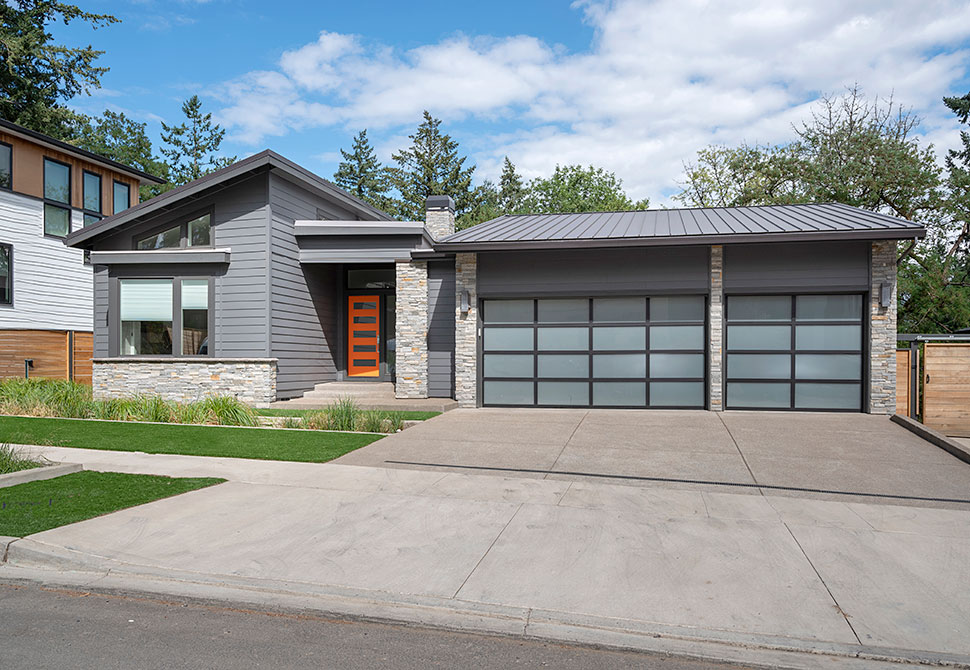 Contemporary, Modern Plan with 3242 Sq. Ft., 4 Bedrooms, 4 Bathrooms, 2 Car Garage Picture 27