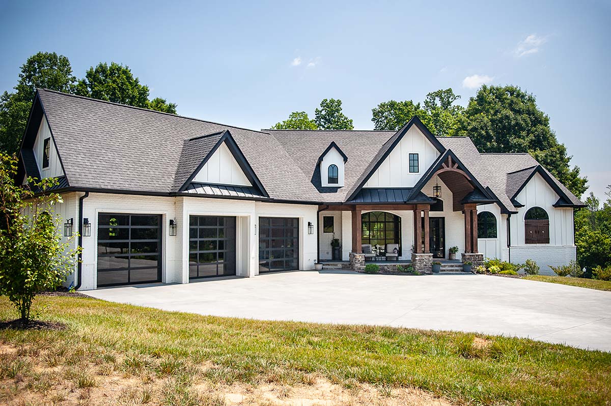 plan-81629-craftsman-style-with-3-bed-4-bath-3-car-garage