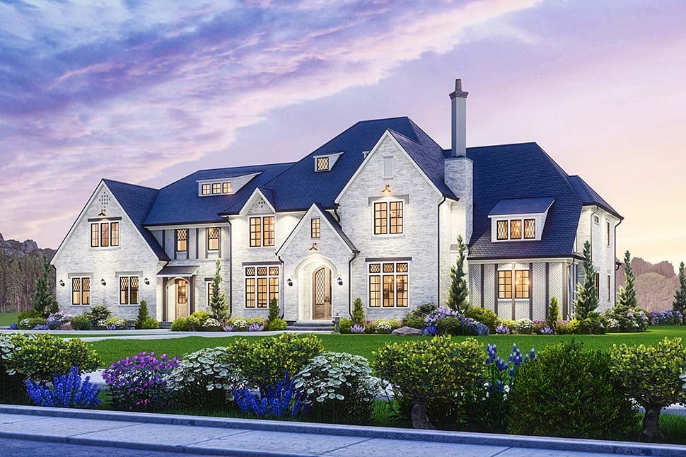 Contemporary, Traditional Plan with 5985 Sq. Ft., 5 Bedrooms, 7 Bathrooms, 3 Car Garage Picture 12
