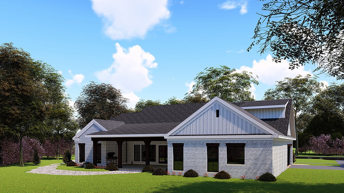 Farmhouse One-Story Ranch Traditional Rear Elevation of Plan 82555
