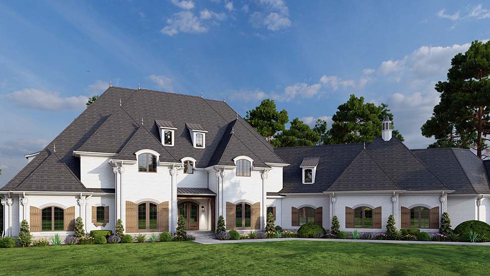 Colonial, European Plan with 11715 Sq. Ft., 7 Bedrooms, 11 Bathrooms, 3 Car Garage Picture 4