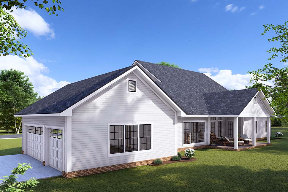 Farmhouse, Traditional Plan with 2716 Sq. Ft., 4 Bedrooms, 4 Bathrooms, 3 Car Garage Picture 5
