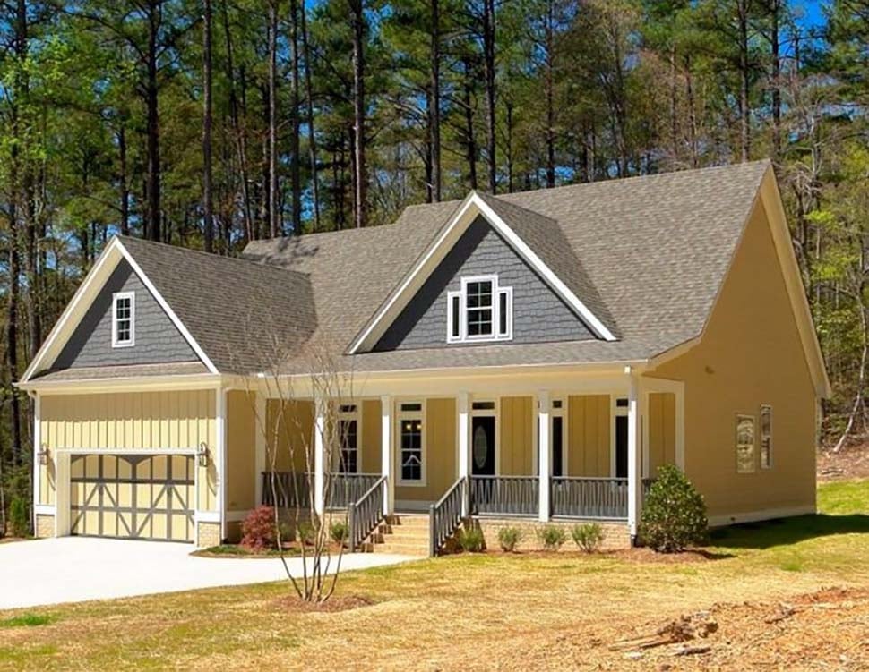 Cottage, Country, Craftsman, Ranch, Traditional, Tudor Plan with 2182 Sq. Ft., 4 Bedrooms, 3 Bathrooms, 2 Car Garage Picture 4