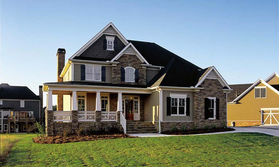 Craftsman, European, Farmhouse Plan with 2443 Sq. Ft., 4 Bedrooms, 3 Bathrooms, 2 Car Garage Picture 4