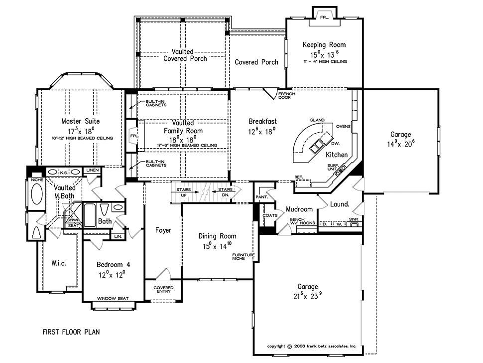 Colonial Traditional Level One of Plan 83025