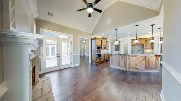 Craftsman, Traditional Plan with 3629 Sq. Ft., 5 Bedrooms, 4 Bathrooms, 3 Car Garage Picture 5