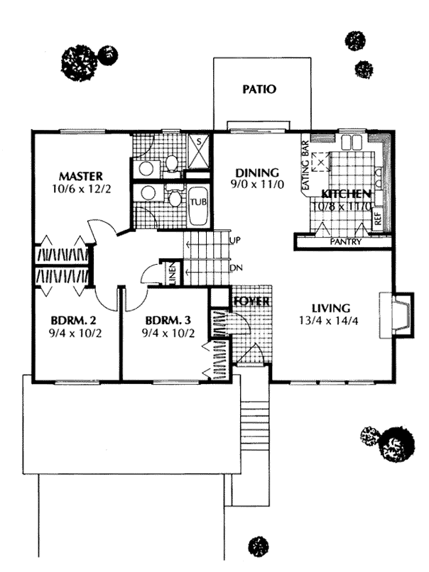 Contemporary Narrow Lot Traditional Level One of Plan 91677