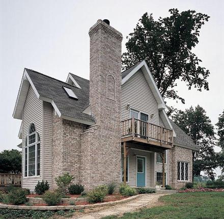 Traditional Elevation of Plan 95182