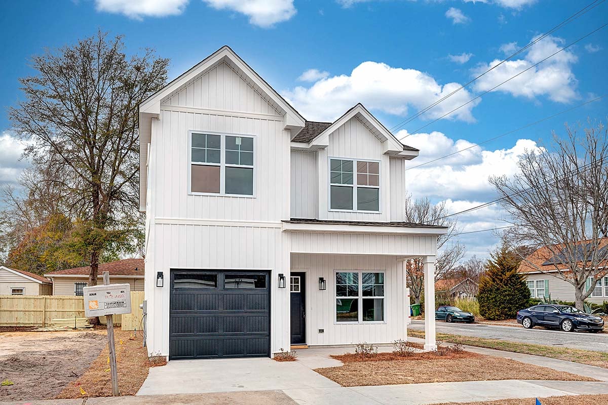 Traditional Plan with 1518 Sq. Ft., 3 Bedrooms, 3 Bathrooms, 1 Car Garage Elevation